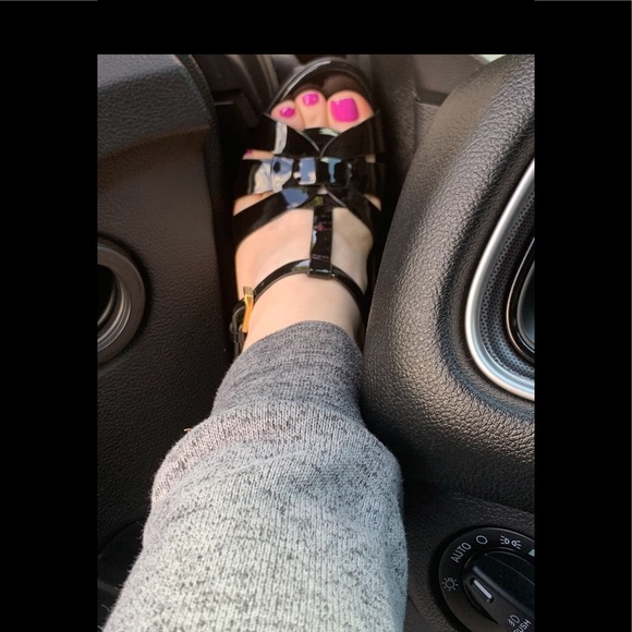 🖤YSL Tribute 105 Heels🖤 - Picture 7 of 8